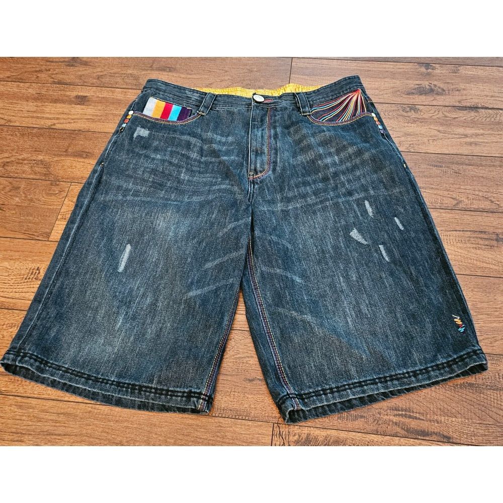 COOGI Authentic Australian men's jeans Shorts size 40‎ with 5 Pockets